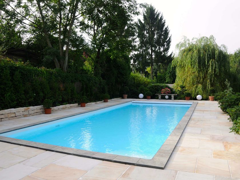 Plage de piscine en grès Yellow Mint