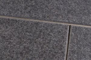 Basalt Platten Black Beauty Nahaufnahme