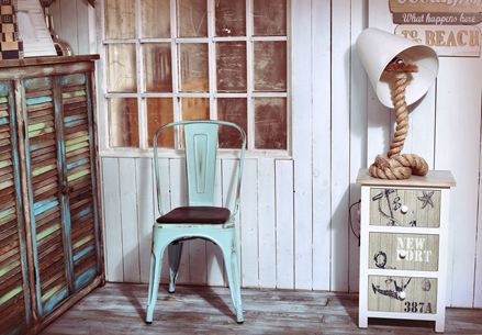 Chambre Shabby Chic avec meubles vintage